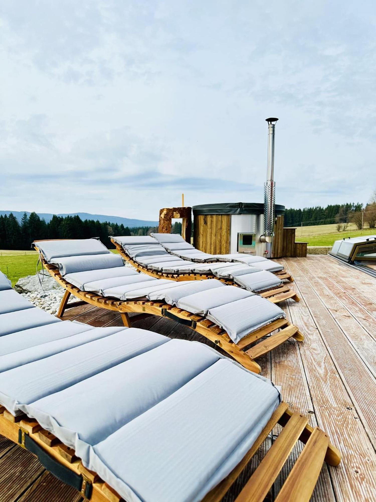 Apartamento Farma Náhlov Frymburk Exterior foto